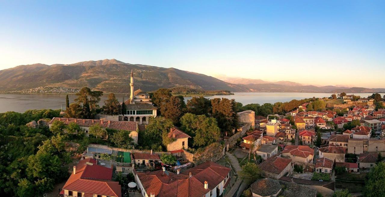 Kamares Historic Boutique Hotel & Spa Ioannina Exterior photo